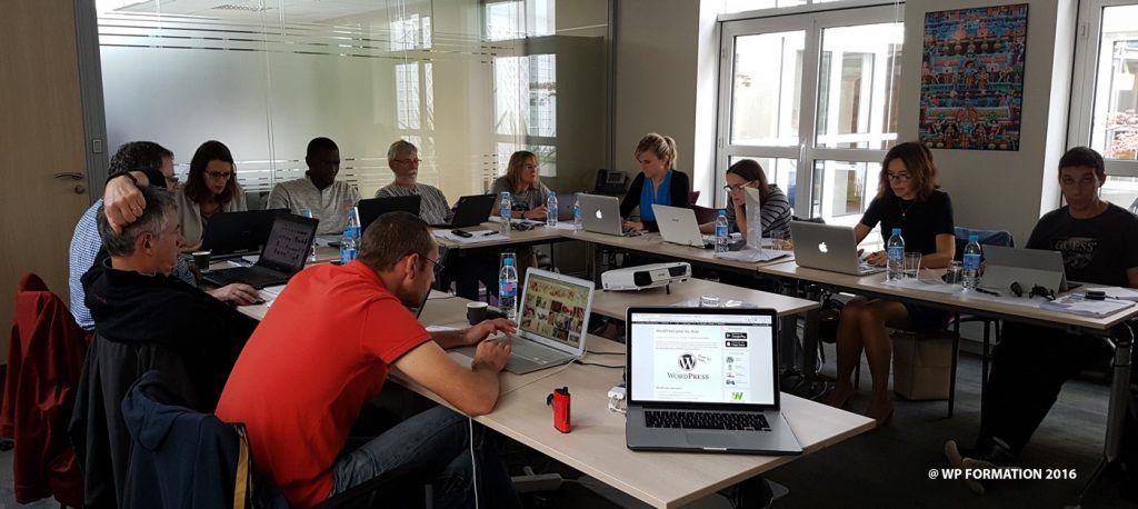 Groupe d’entrepreneurs en formation WordPress à Paris